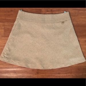 Wool/polyester tan skirt